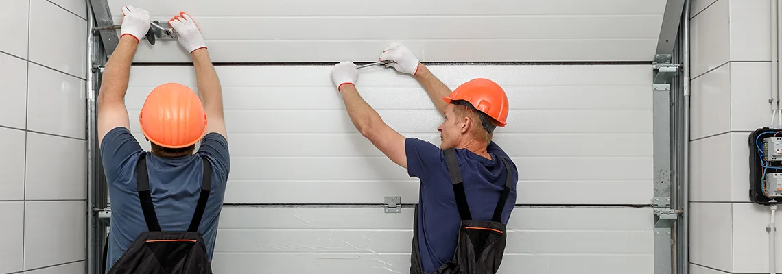 Driveway Garage Door Local Technicians in Moline, Illinois