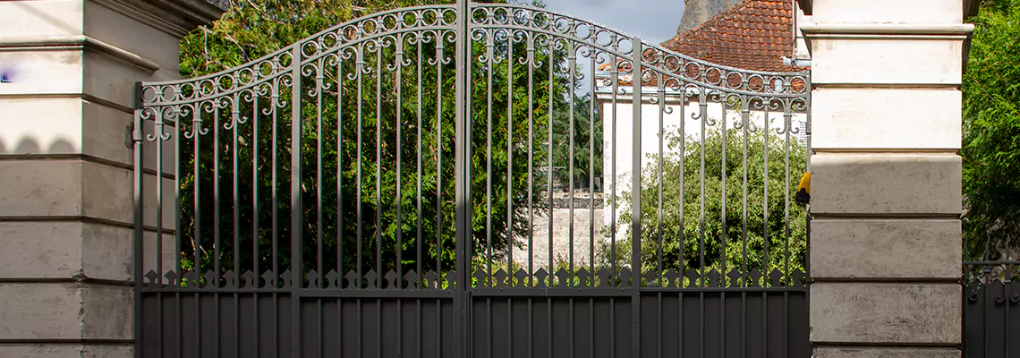 Wooden Swing Gate Repair in Moline, IL